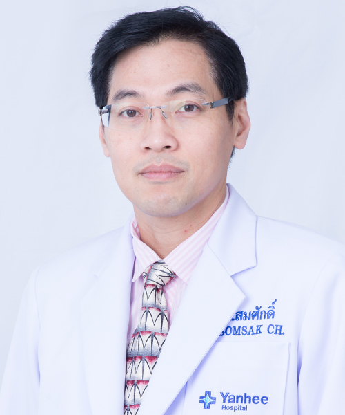 Bác sĩ Somsak Chuleevattanapong